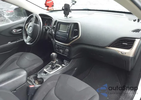 2015 Jeep Cherokee Latitude z USA, uszkodzony, nr VIN 1C4PJMCB0FW528403